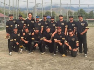 Waitakere Bears, New Zealand.  Second from the right in front row? That's right, it's American Kevin Castillo